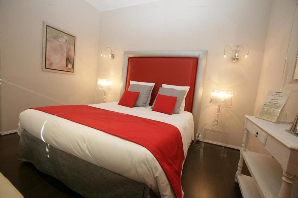 Paris Rome Hotel Ментона Екстериор снимка