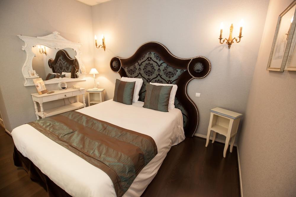 Paris Rome Hotel Ментона Екстериор снимка
