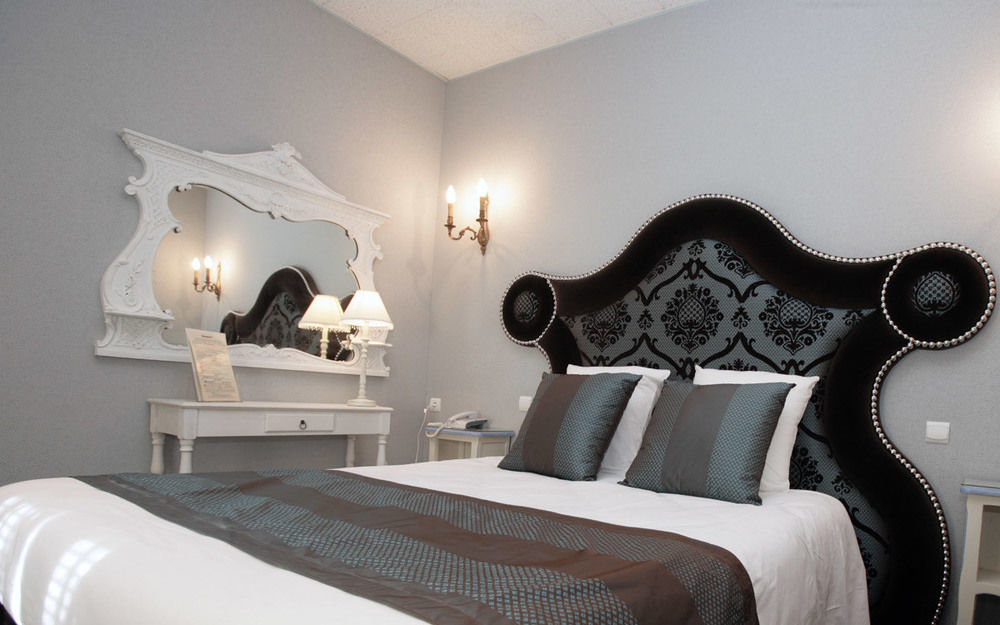Paris Rome Hotel Ментона Екстериор снимка
