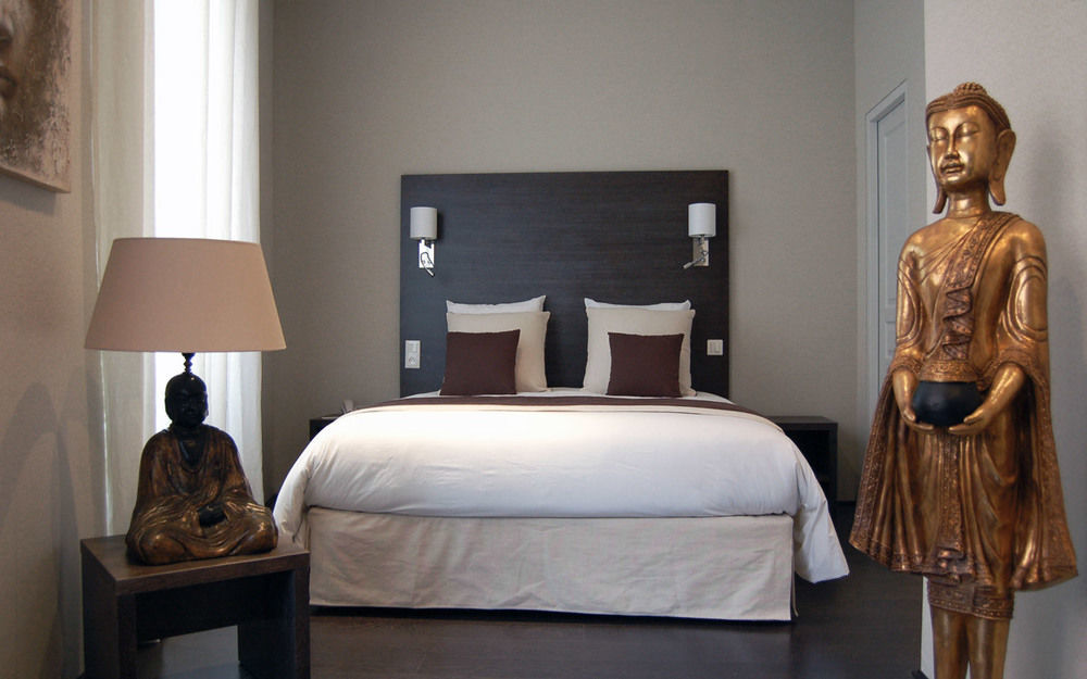 Paris Rome Hotel Ментона Екстериор снимка